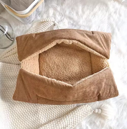2-in-1 Kuschelbett und Decke für Katzen